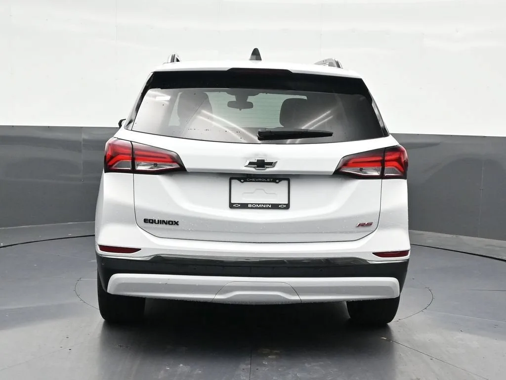 2023 Chevrolet Equinox RS photo 4