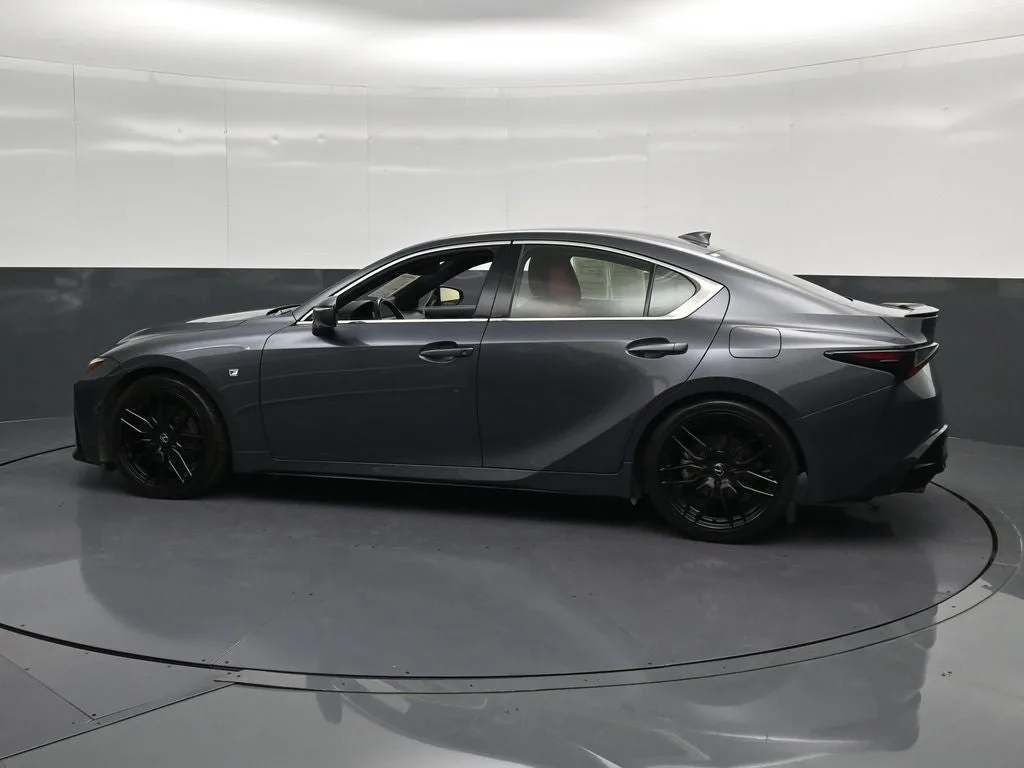2023 Lexus IS 350 F SPORT photo 8