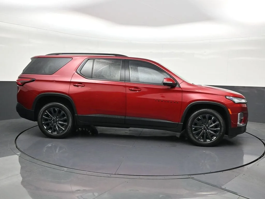 2023 Chevrolet Traverse RS photo 7