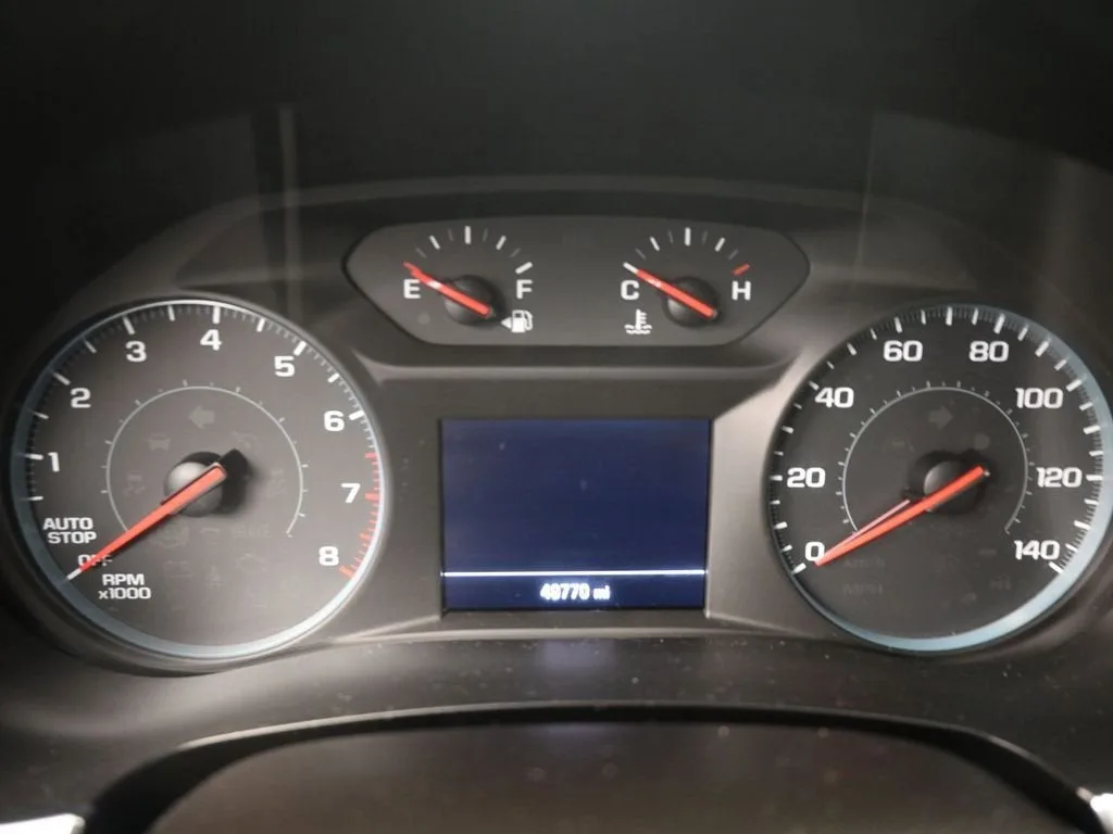 2021 Chevrolet Traverse LT Cloth photo 11