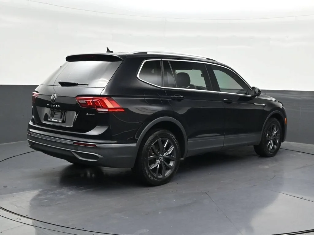 2022 Volkswagen Tiguan SE photo 5