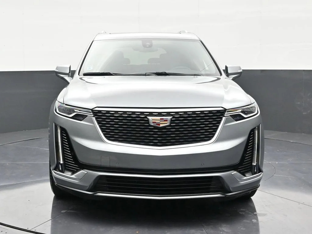 2023 Cadillac XT6 Luxury photo 8