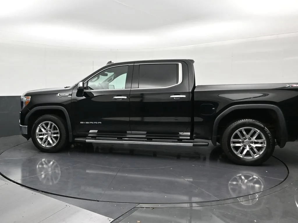 2019 GMC Sierra 1500 SLT photo 2