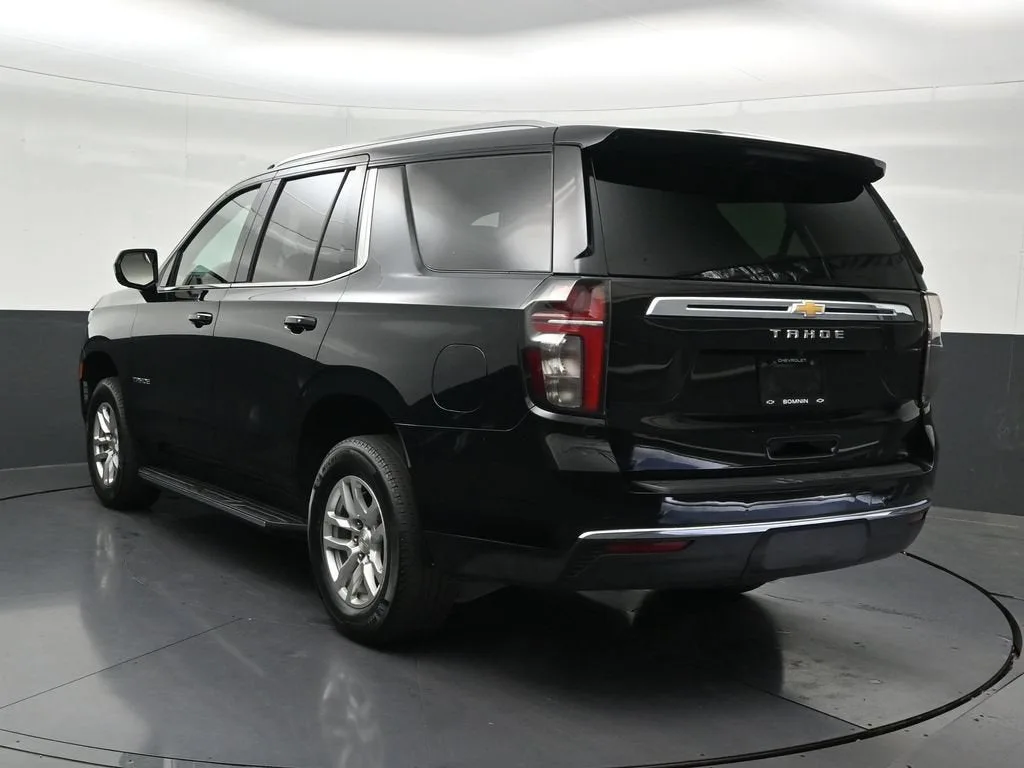2024 Chevrolet Tahoe LS photo 3
