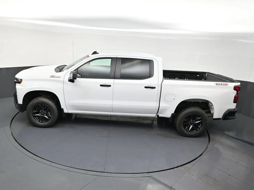 2023 Chevrolet Silverado 1500 LT Trail Boss photo 10