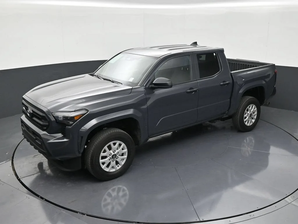 2025 Toyota Tacoma SR photo 12