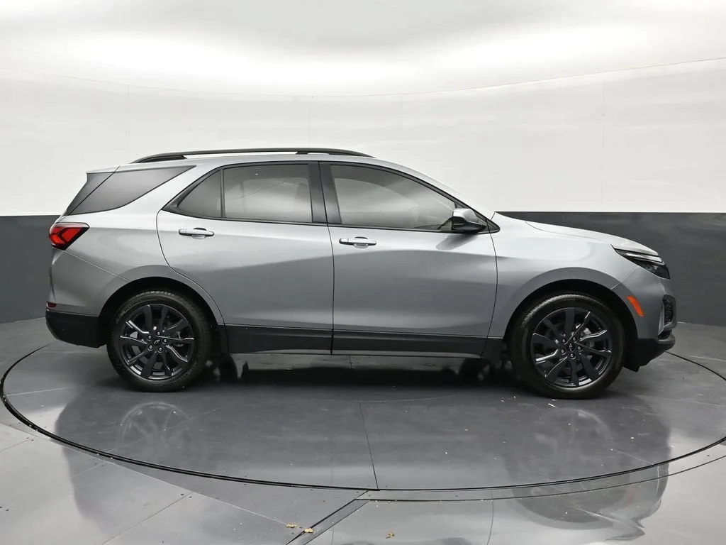 2024 Chevrolet Equinox RS photo 6