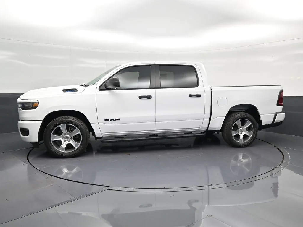 2025 RAM 1500 Tradesman photo 7