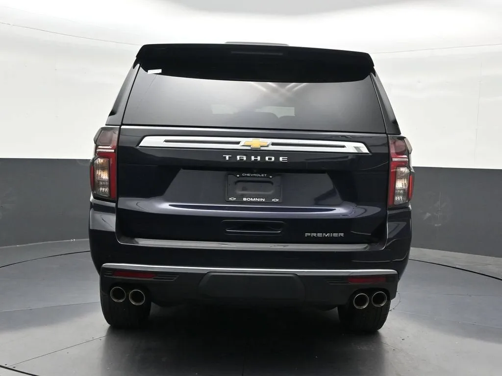 2023 Chevrolet Tahoe Premier photo 4
