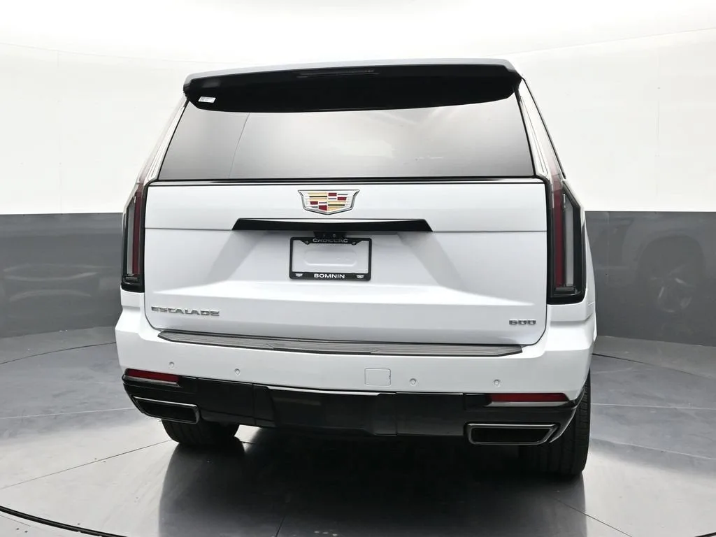 2026 Cadillac Escalade Platinum Sport photo 4