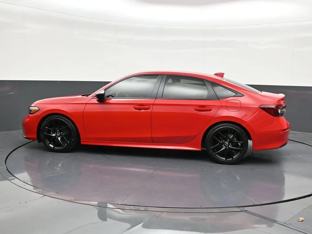 2025 Honda Civic Sedan Sport photo 2