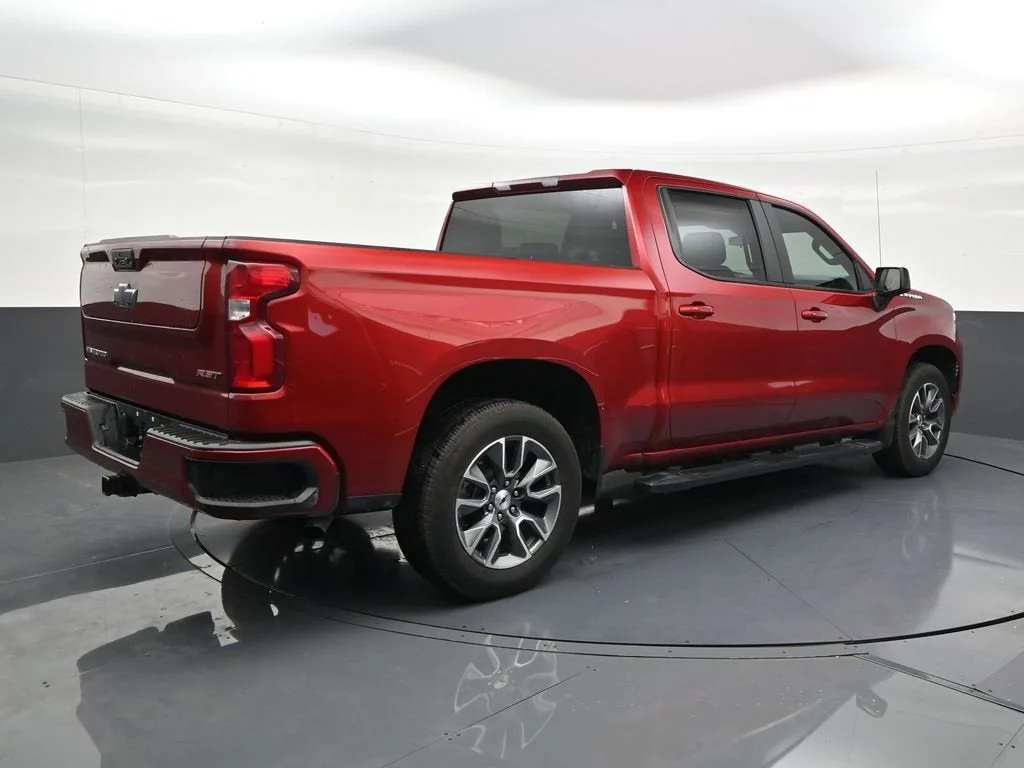 2025 Chevrolet Silverado 1500 RST photo 5