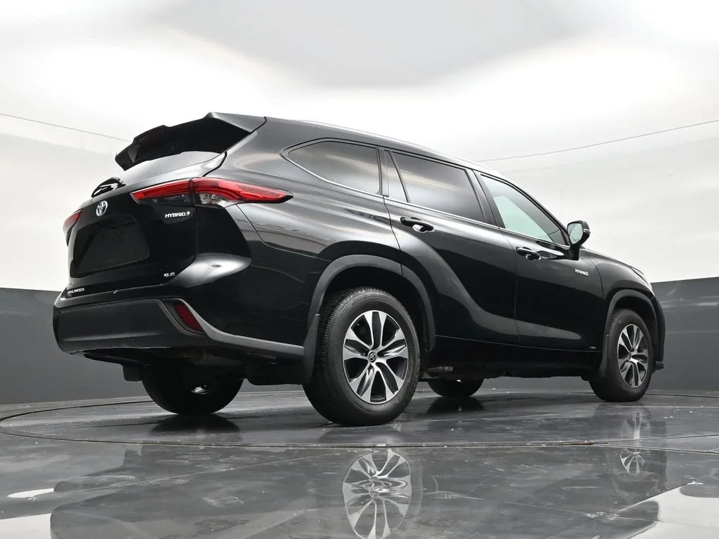2021 Toyota Highlander Hybrid XLE photo 24