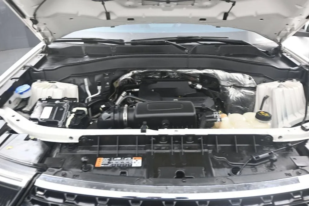 2020 Ford Explorer XLT photo 11