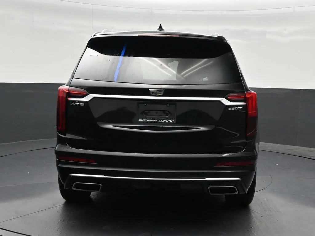 2023 Cadillac XT6 Luxury photo 4