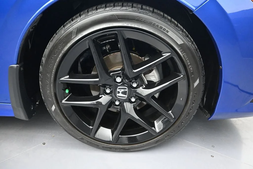 2023 Honda Civic Sport photo 9