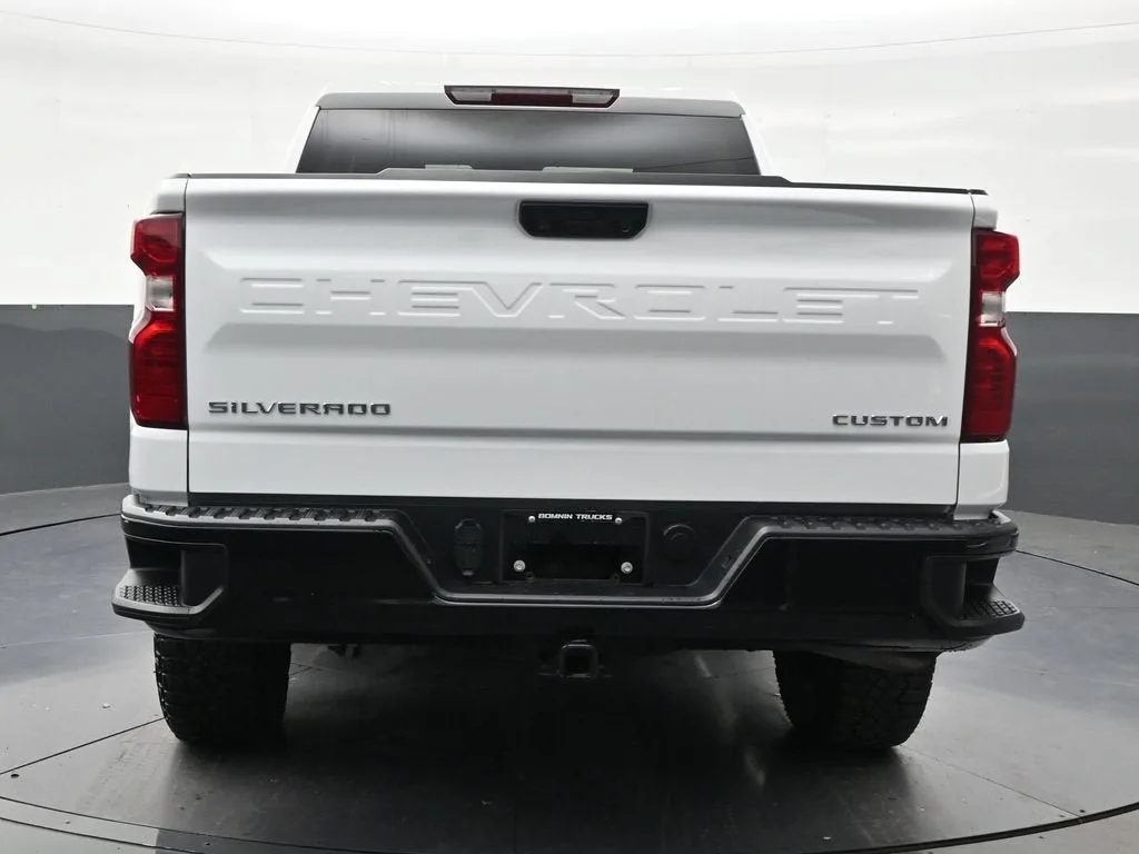 2024 Chevrolet Silverado 1500 Custom Trail Boss photo 4