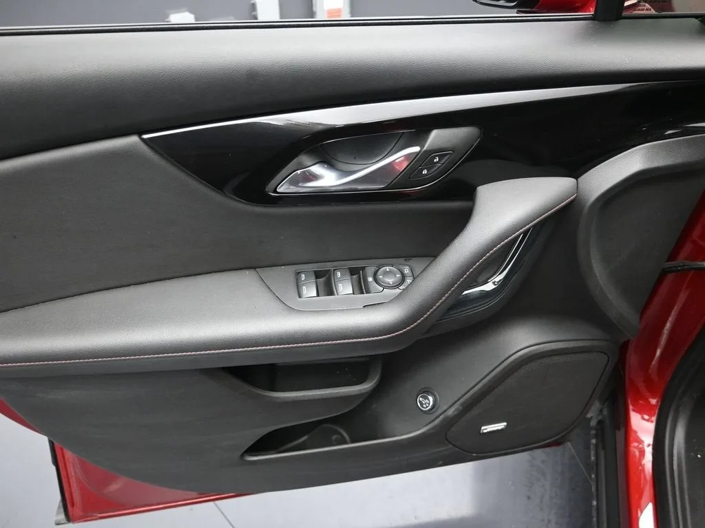 2024 Chevrolet Blazer RS photo 11