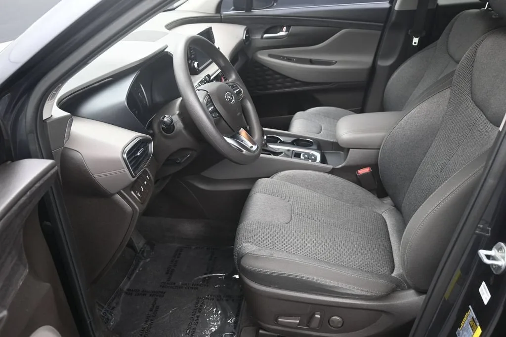 2020 Hyundai Santa Fe SEL photo 10