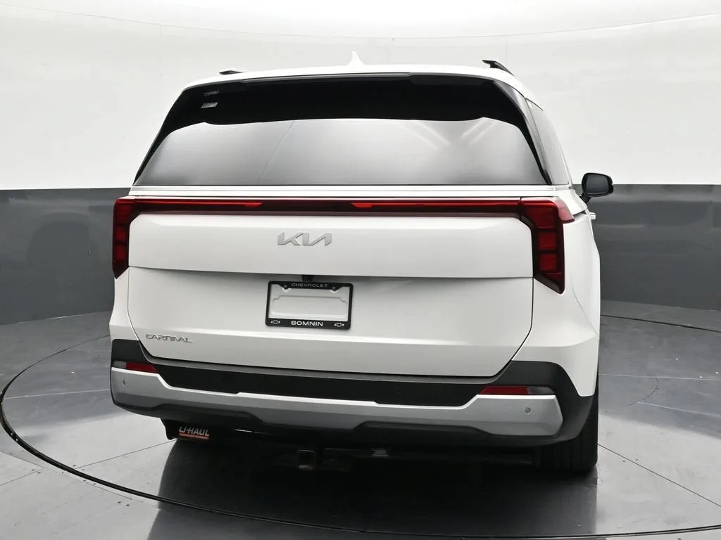 2025 Kia Carnival MPV EX photo 4