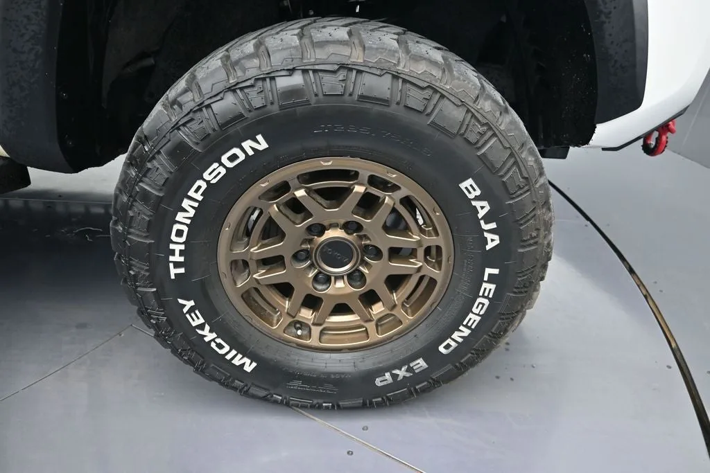 2023 Toyota Tacoma Trail Edition V6 photo 9