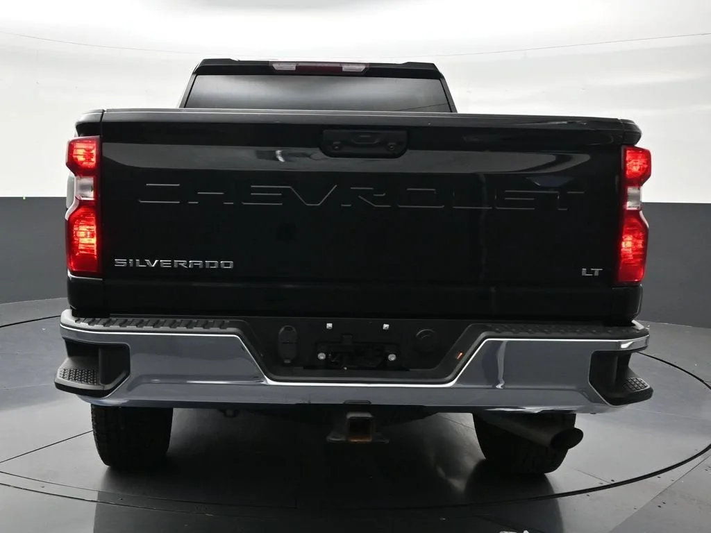 2024 Chevrolet Silverado 2500 HD LT photo 4
