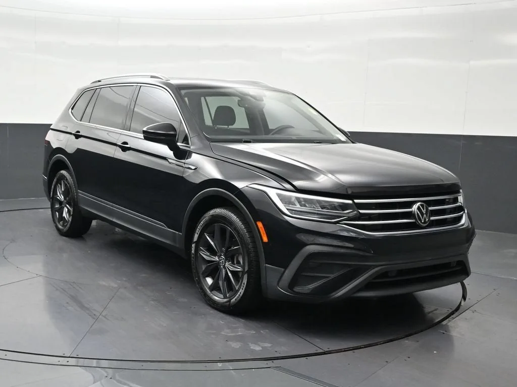 2022 Volkswagen Tiguan SE photo 8