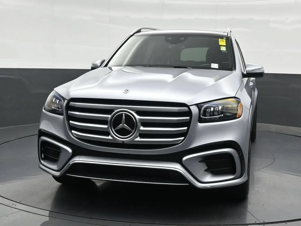 2024 Mercedes-Benz GLS 450 4MATIC® photo 8