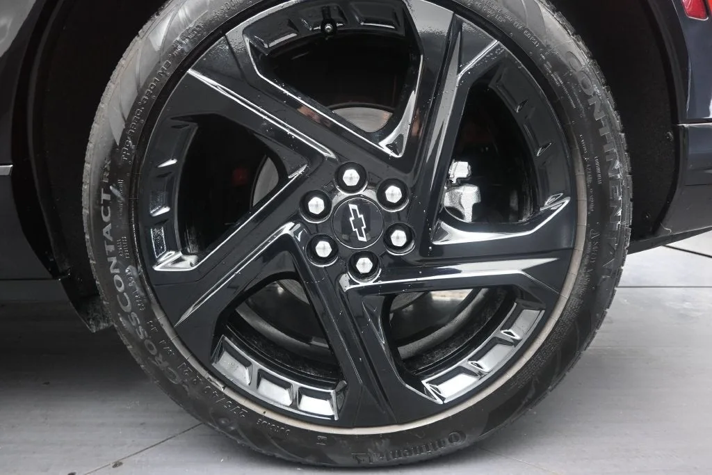 2026 Chevrolet Equinox EV RS photo 10