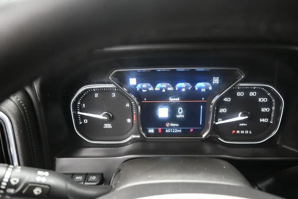 2021 GMC Sierra 3500 HD Denali photo 11