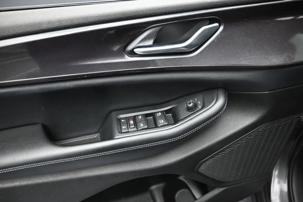 2023 Jeep Grand Cherokee L Altitude photo 10