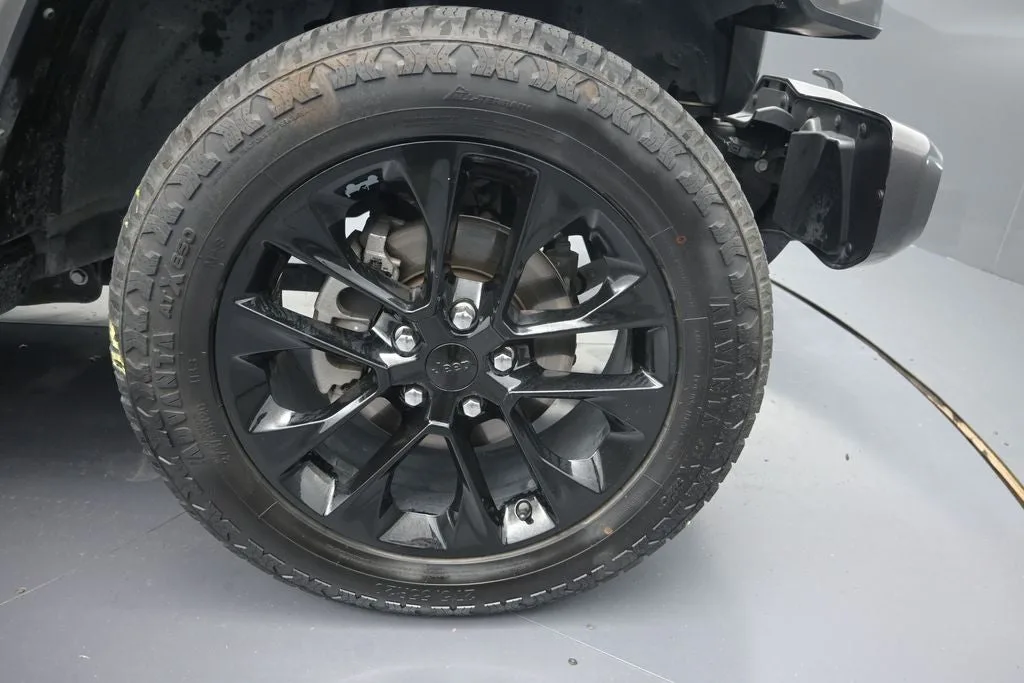 2021 Jeep Wrangler Unlimited Sahara 4xe photo 9
