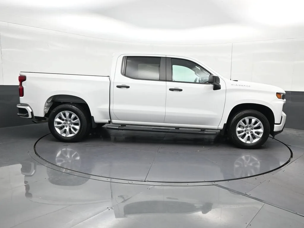 2020 Chevrolet Silverado 1500 Custom photo 7