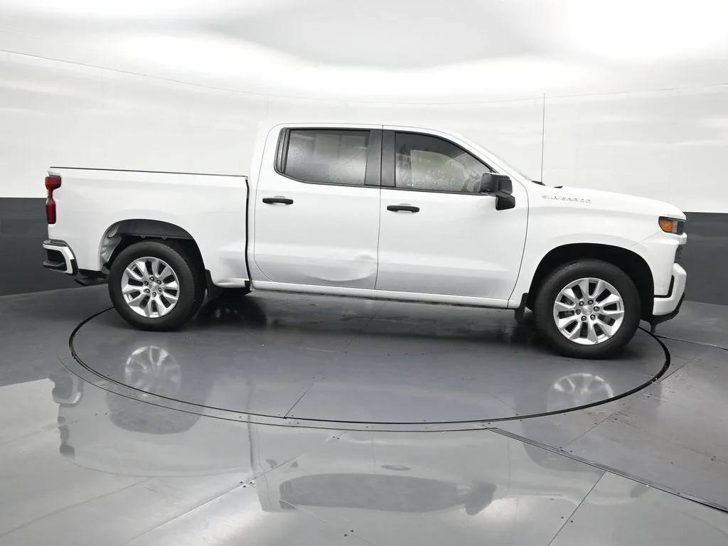2021 Chevrolet Silverado 1500 Custom photo 7