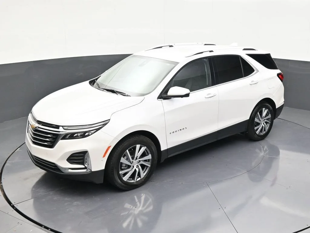 2024 Chevrolet Equinox Premier photo 12
