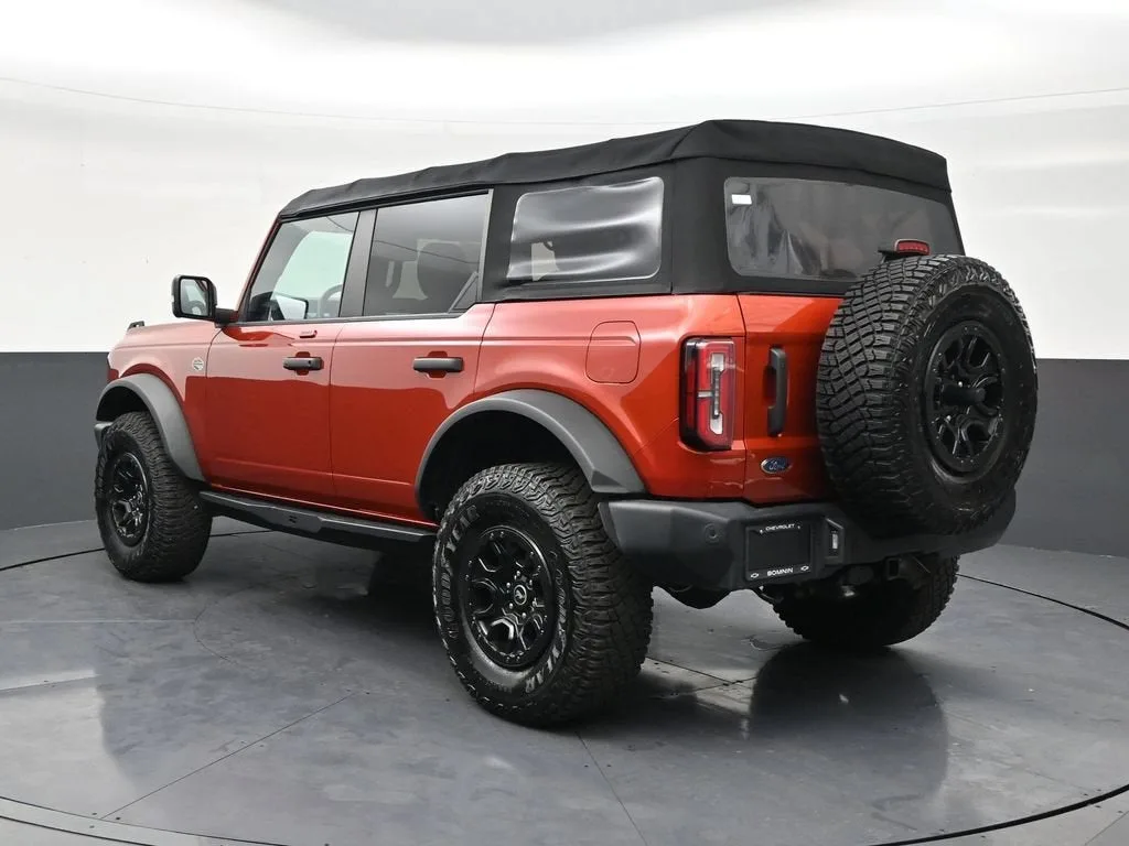 2022 Ford Bronco Wildtrak photo 3