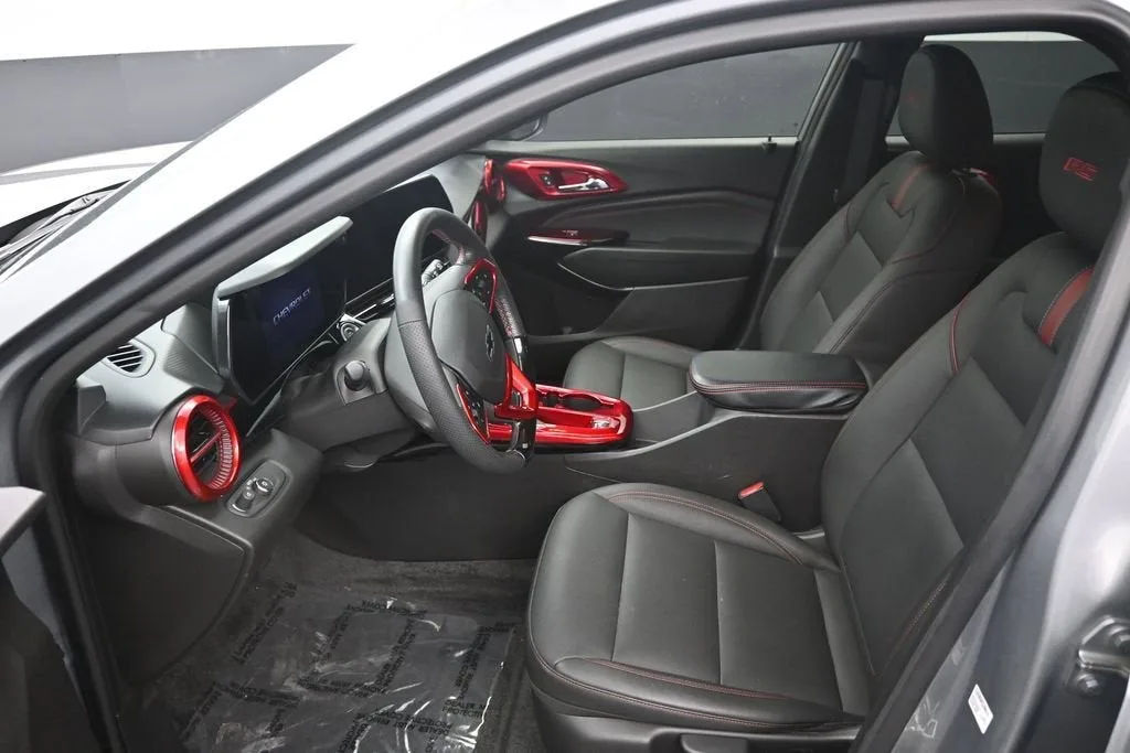2024 Chevrolet Trax 2RS photo 10