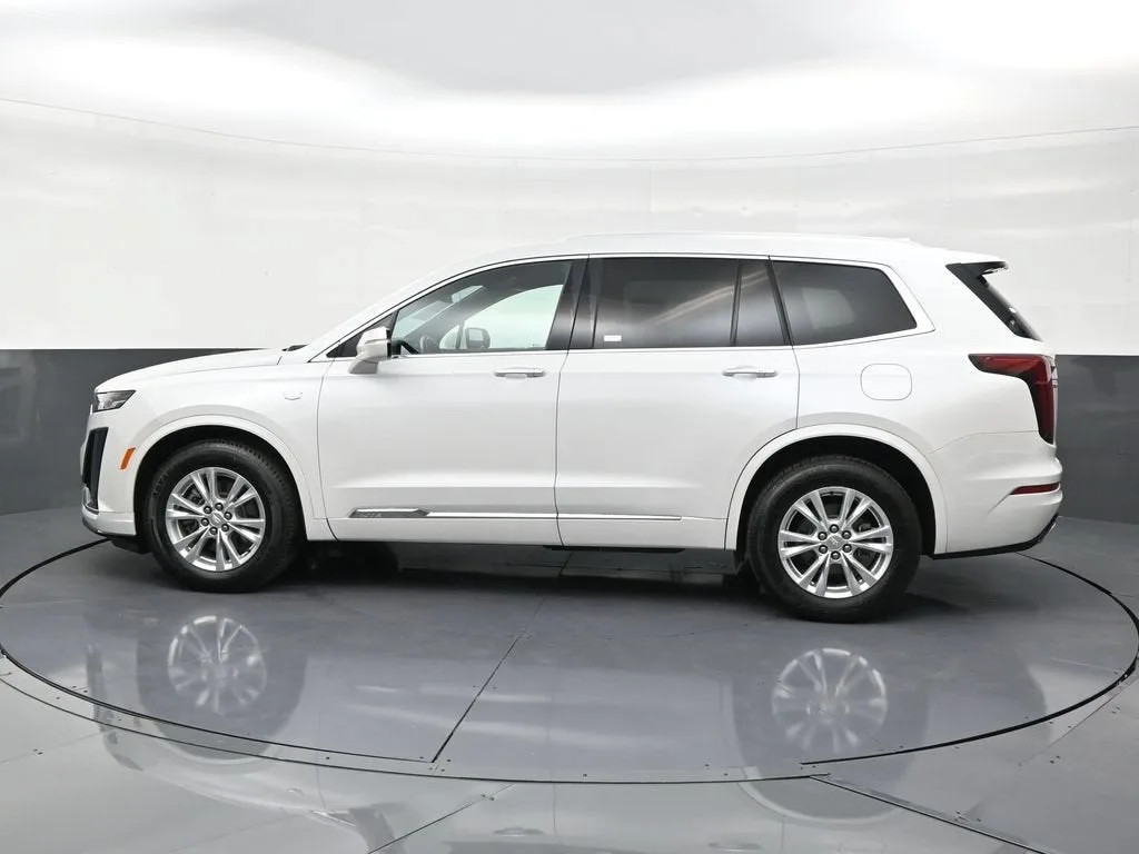 2021 Cadillac XT6 Luxury photo 4