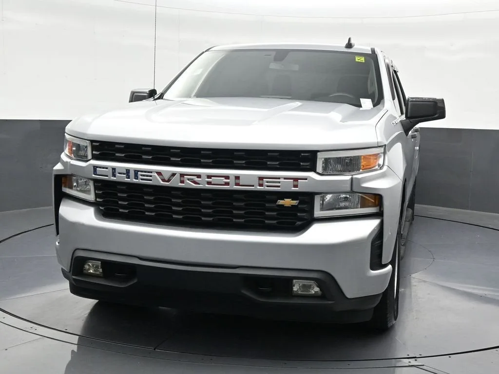 2021 Chevrolet Silverado 1500 Custom photo 9