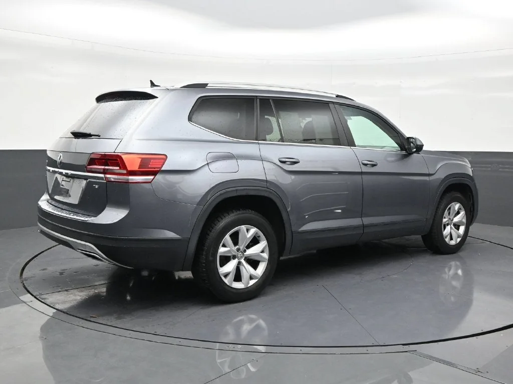 2018 Volkswagen Atlas 2.0T SE photo 5