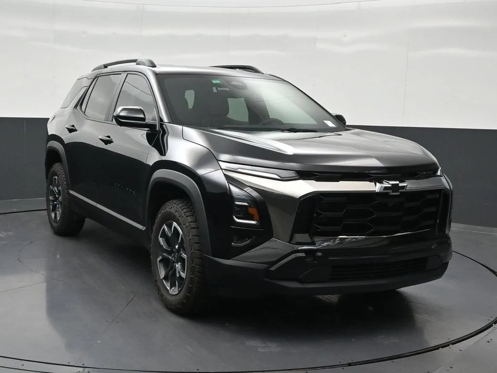 2025 Chevrolet Equinox ACTIV photo 8