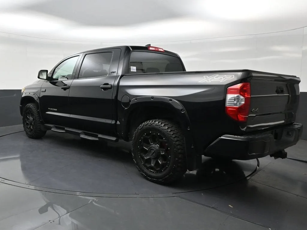2020 Toyota Tundra SR5 photo 3
