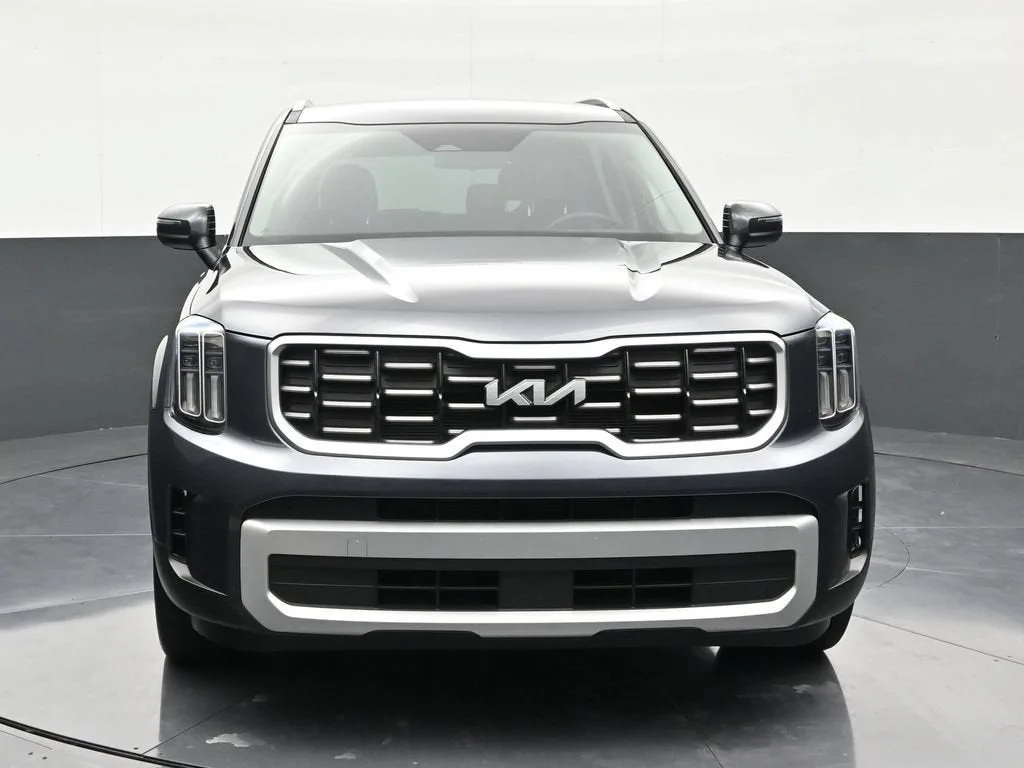 2024 Kia Telluride S photo 8