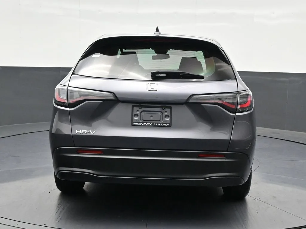 2024 Honda HR-V 2WD LX photo 4