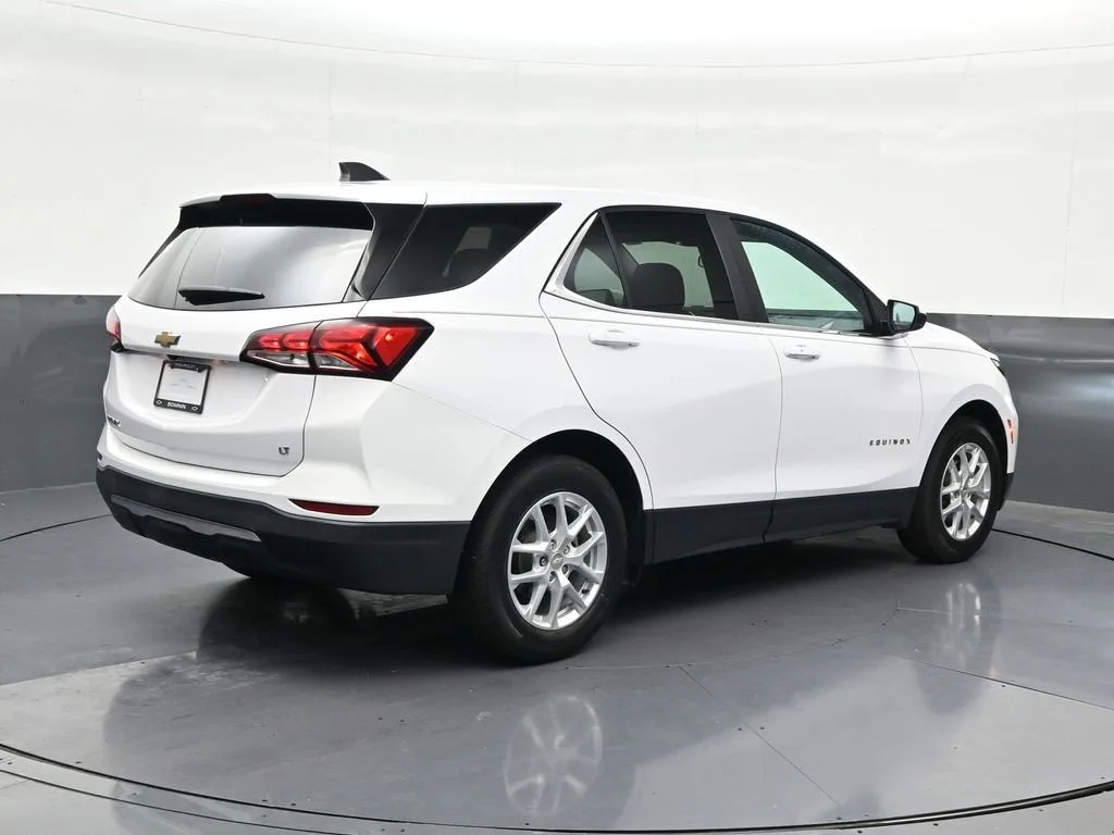 2022 Chevrolet Equinox LT photo 5
