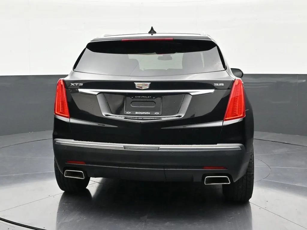 2019 Cadillac XT5 Luxury FWD photo 4