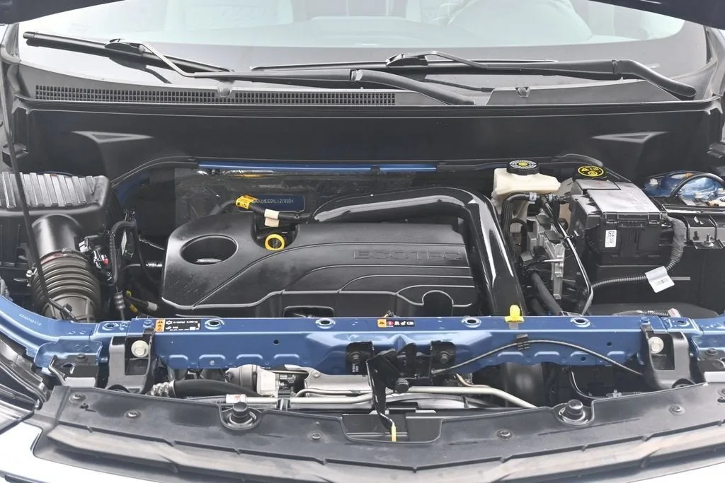 2024 Chevrolet Equinox LS photo 12