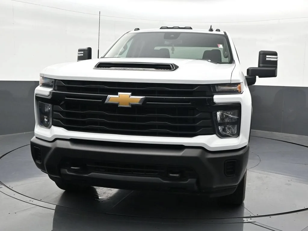 2024 Chevrolet Silverado 2500 HD WT photo 9