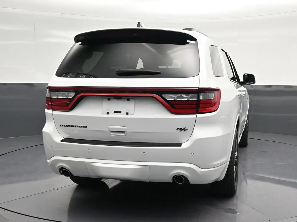 2024 Dodge Durango R/T Plus photo 2