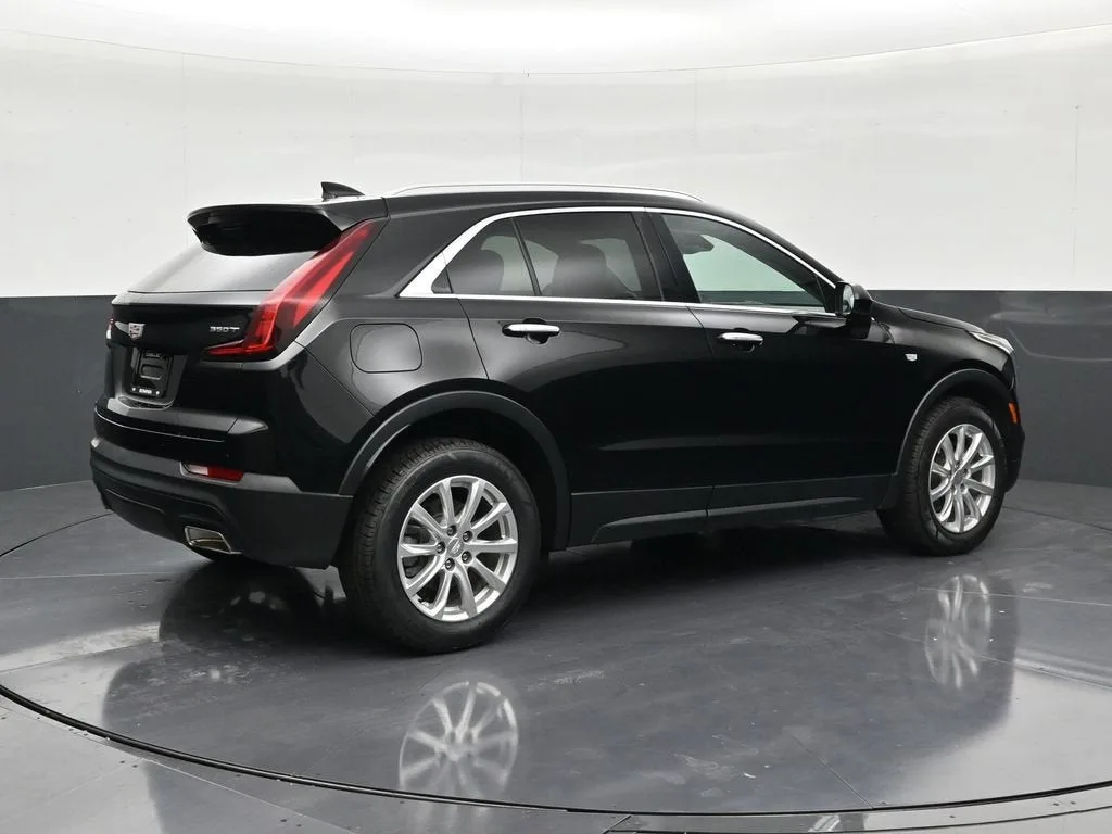2023 Cadillac XT4 Luxury photo 5
